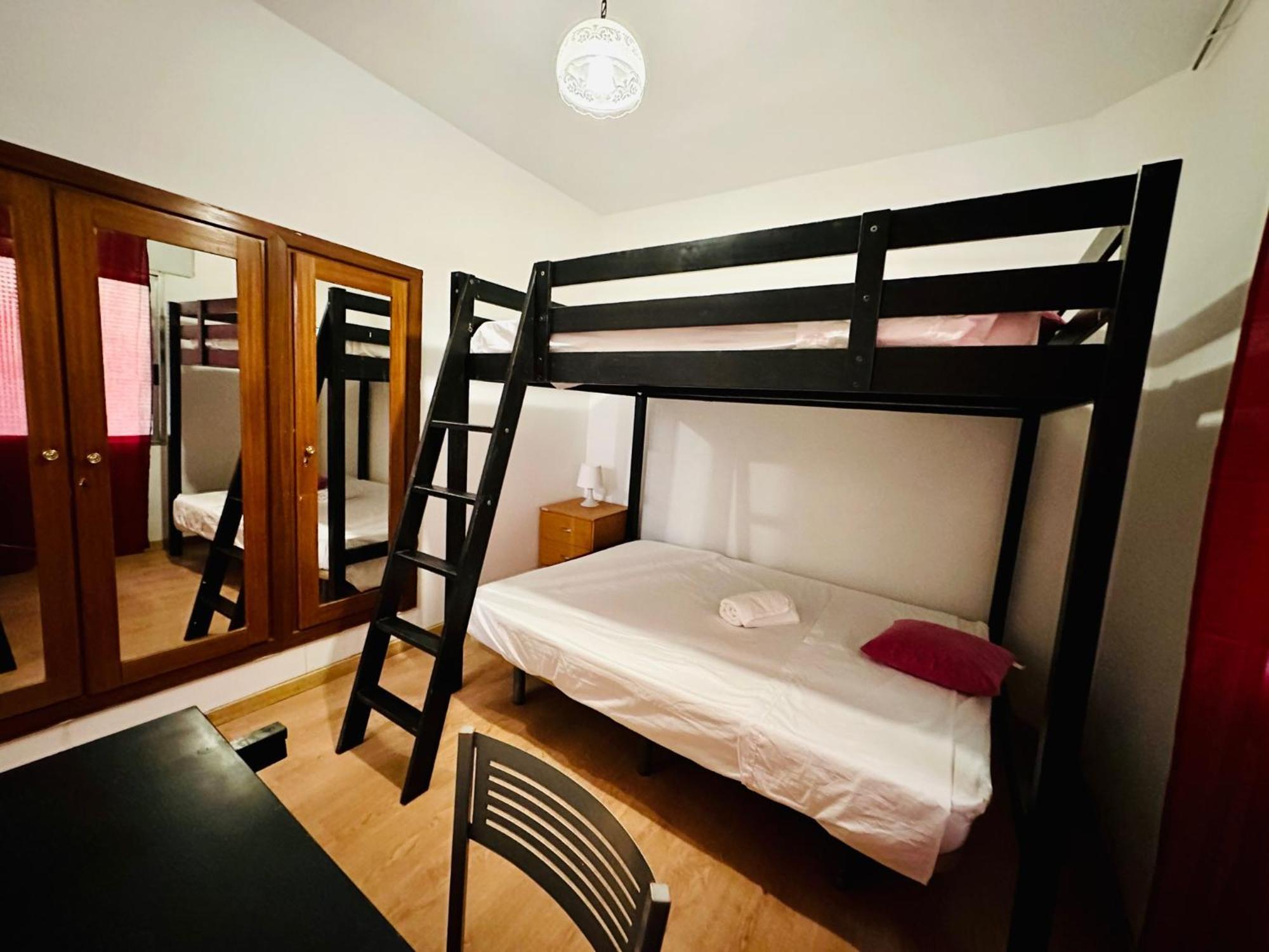 Punta Me Rooms In Madrid Downtown ภายนอก รูปภาพ