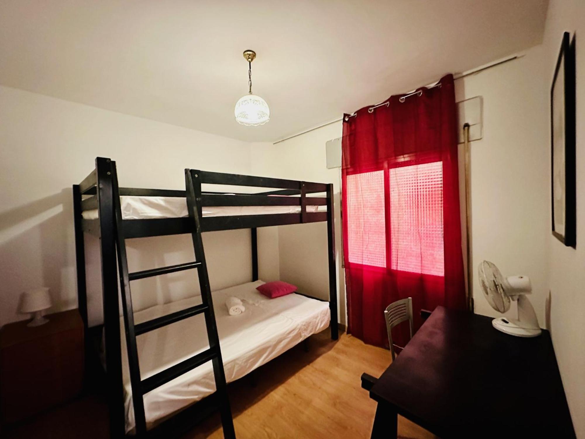 Punta Me Rooms In Madrid Downtown ภายนอก รูปภาพ